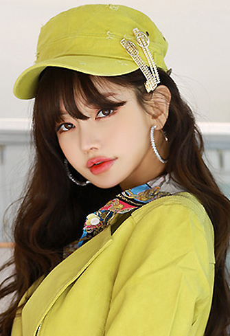 ǰ 